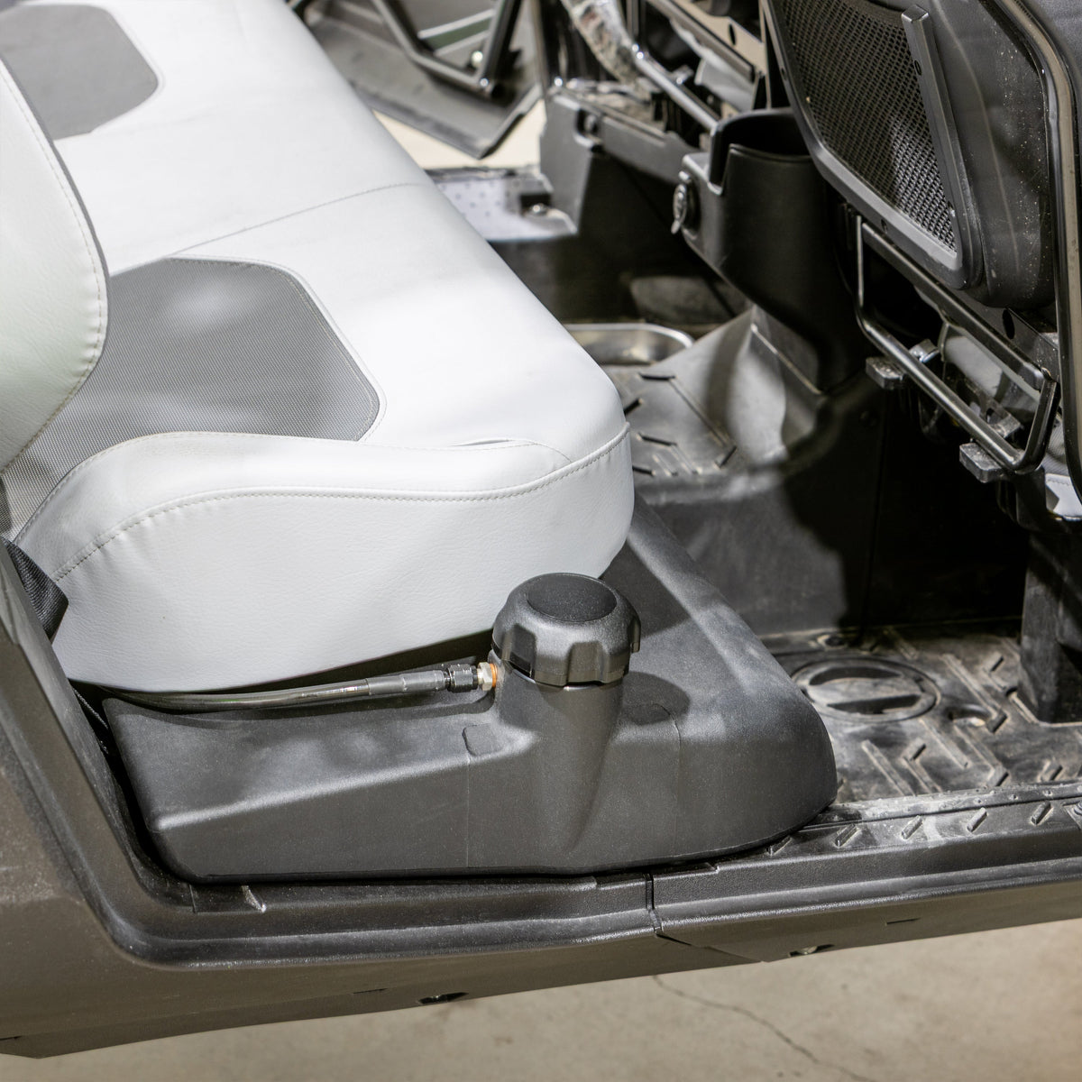 Kawasaki Teryx H2 6.8-Gallon Auxiliary Fuel Tank – product detail 7