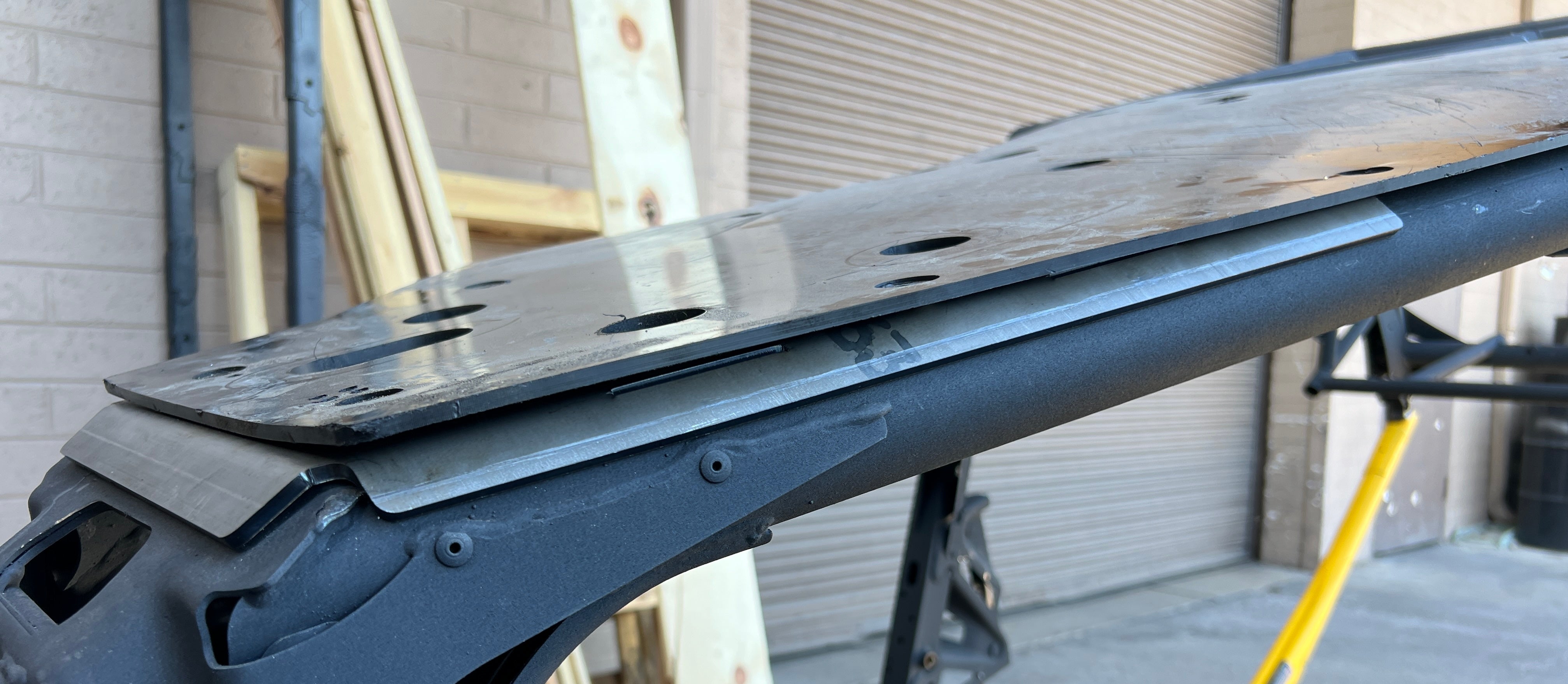 CAN AM MAVERICK R 2 SEAT REAR SKID/GUSSET PLATE