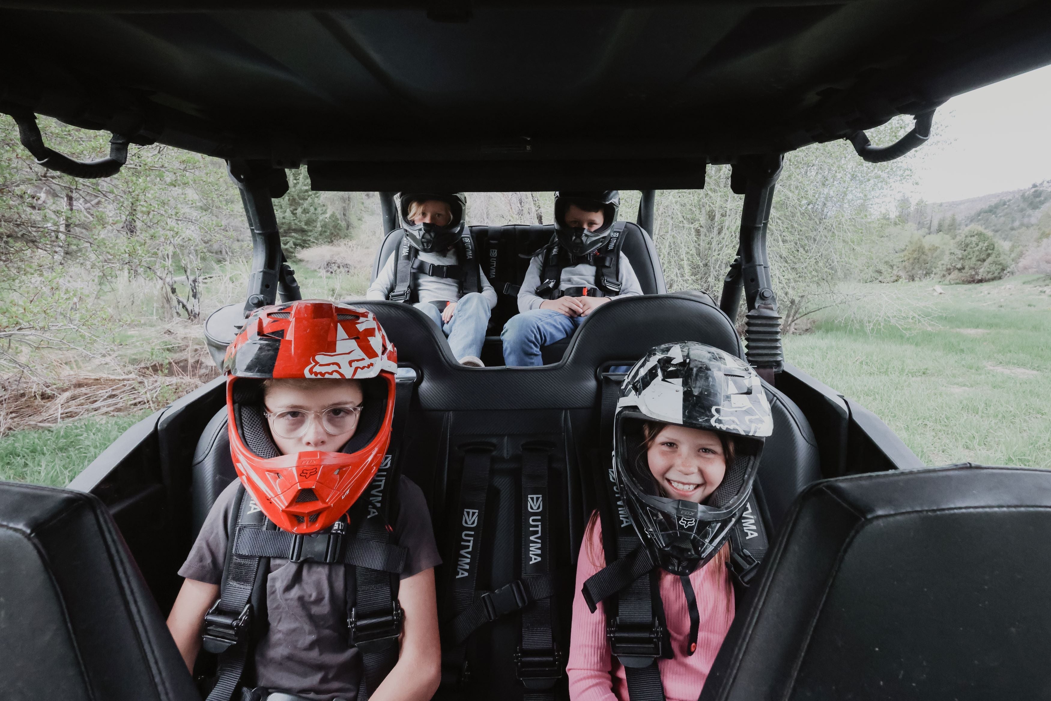 Maverick Sport Max Rear Bench with Harnesses - Comfortable + Safe (2019+)