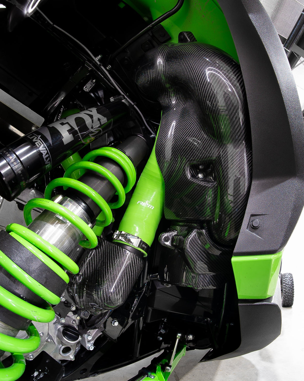Kawasaki Teryx H2 Carbon Fiber Air Intake Cover – product detail 3