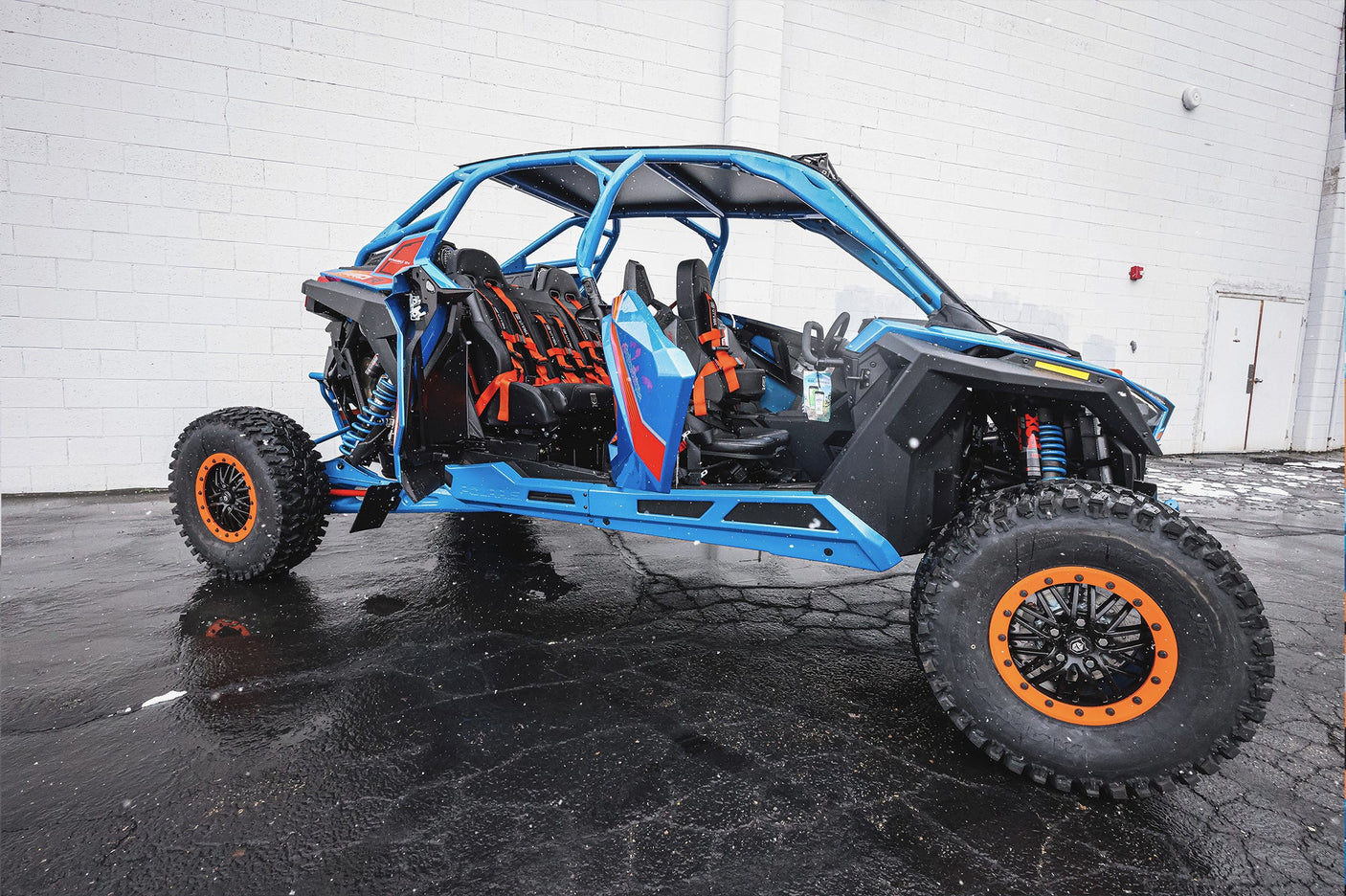RZR PRO S Rear Bench Seat w/ Harnesses (2025+)