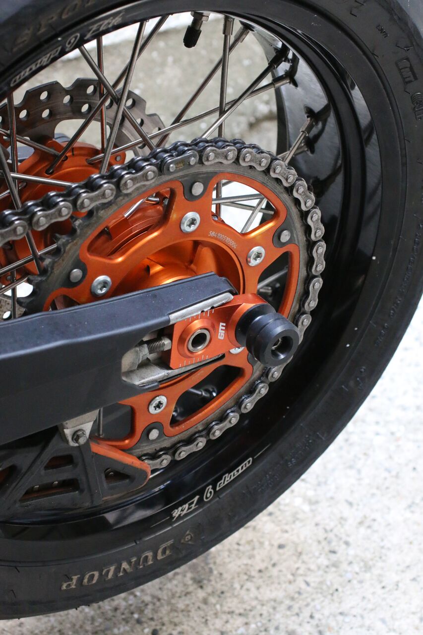 Axle Sliders - Warp 9 Racing
