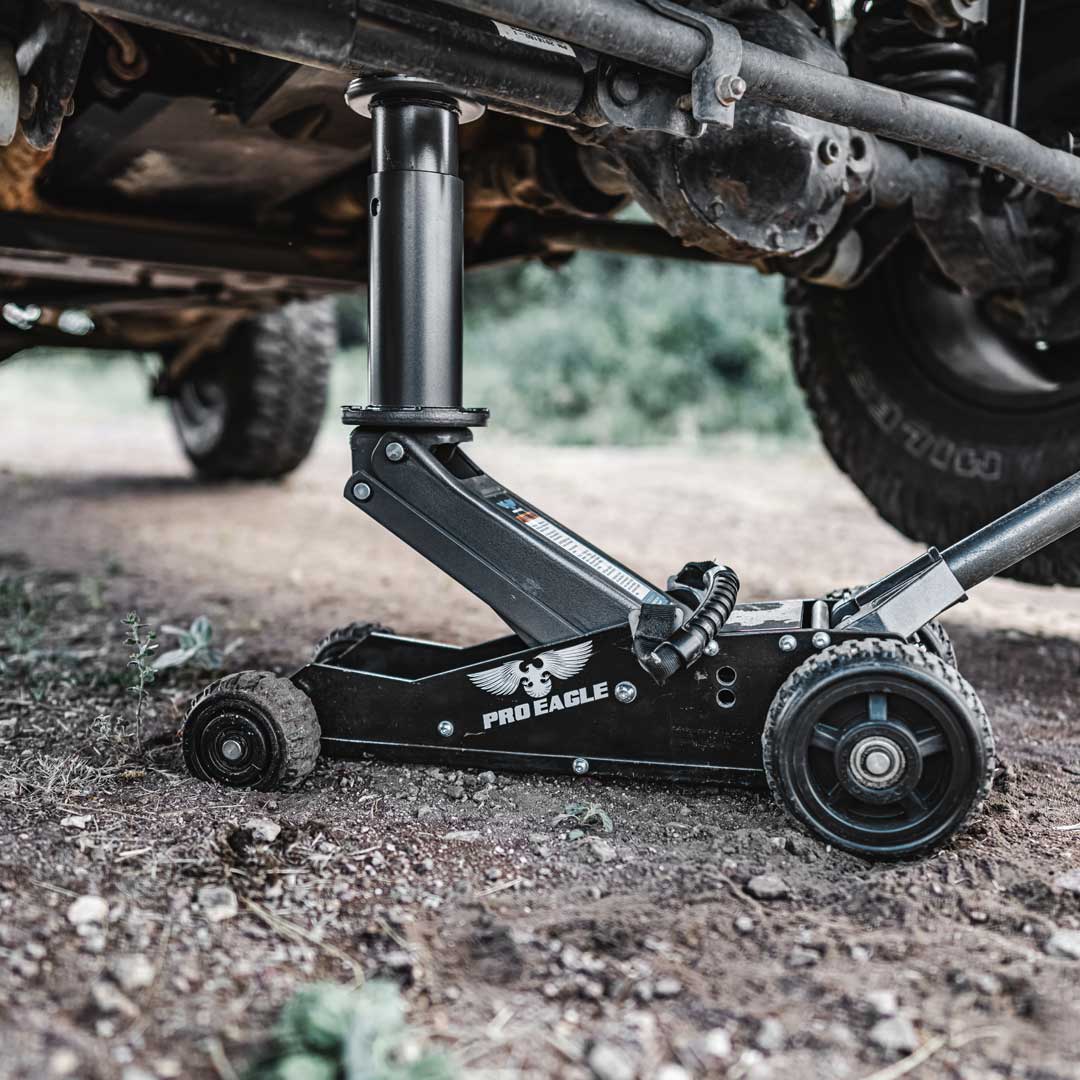 1.5 Ton Big Wheel Off Road Jack - Talon