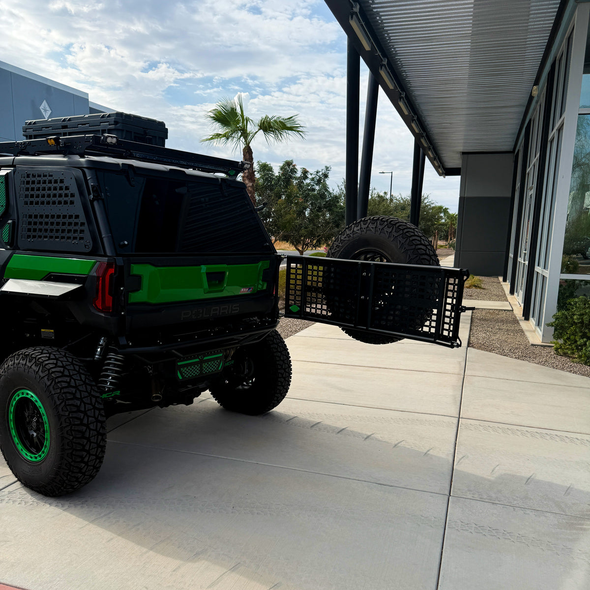 Polaris Xpedition X-Plorer Rear Bumper & Tire Carrier – product detail 3