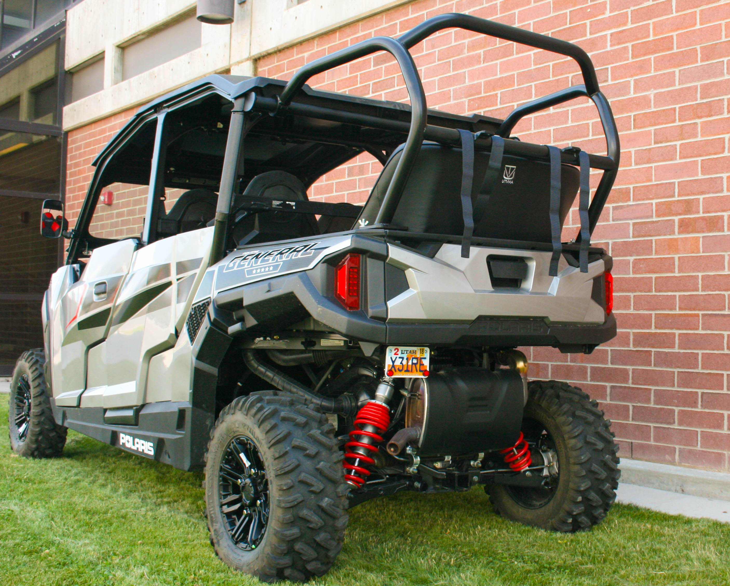 General 4 Backseat and Roll Cage Kit - Added Safety + Easy Install (2016+)