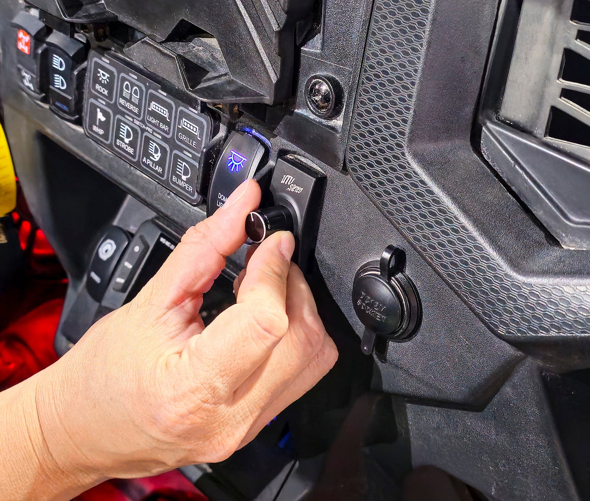 UTV Stereo Rocker Switch Bass Knob