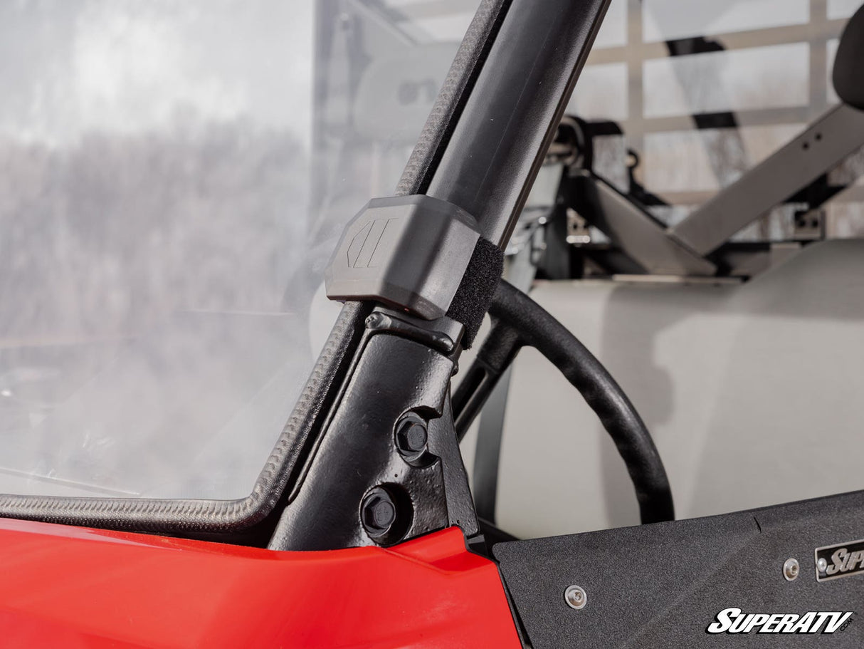 gravely-atlas-jsv-full-windshield