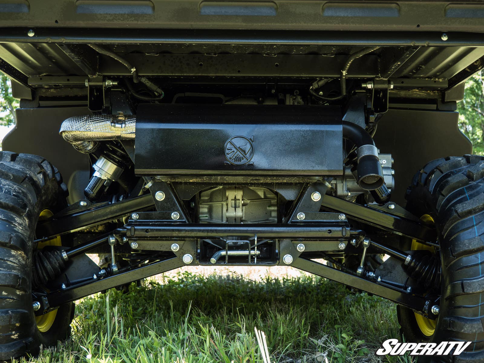 John Deere Gator XUV835 2 Lift Kit