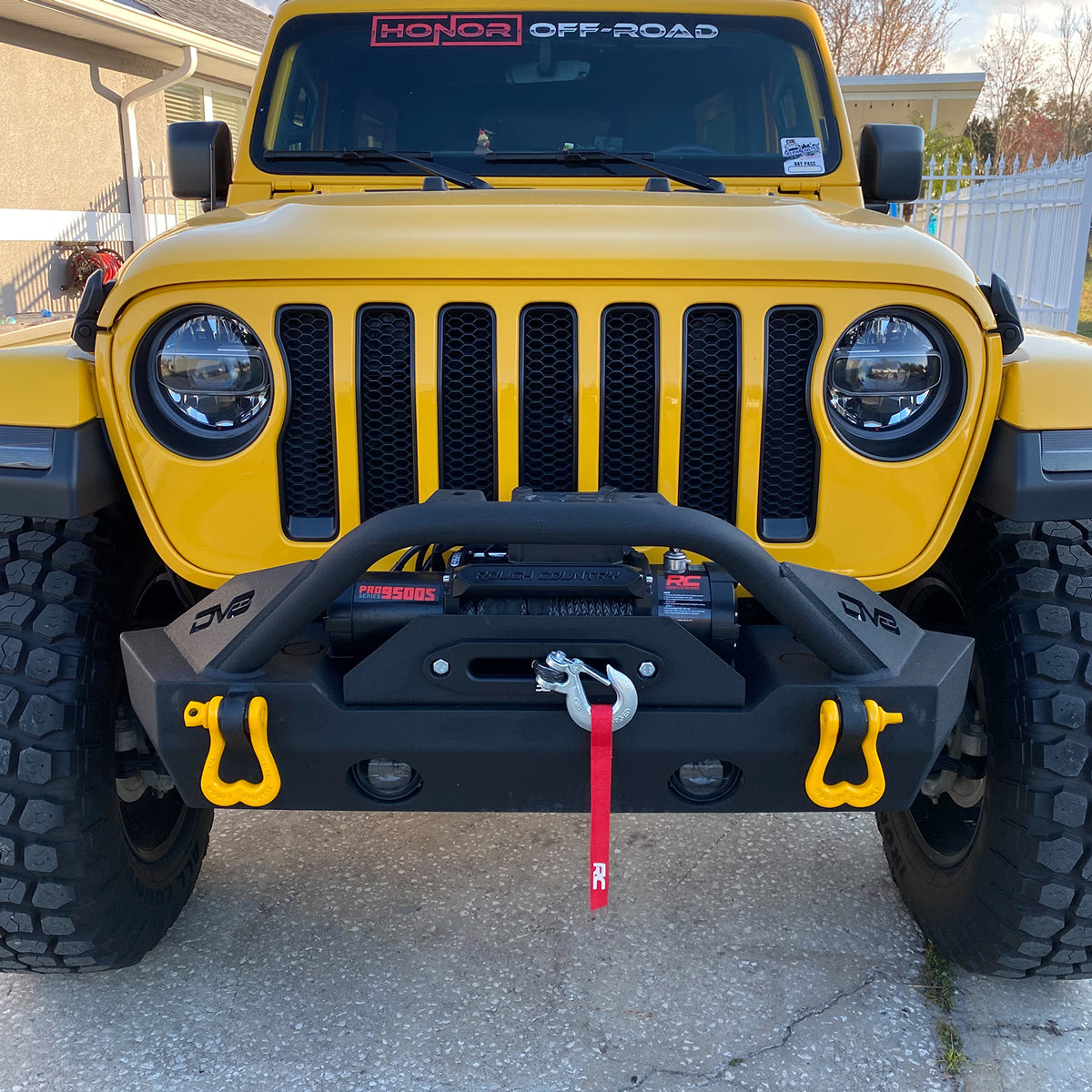 Photo of Moose Knuckle XL Shackle 3/4 by Forward Notion, LLC - Premium Recovery Gear for UTVs / Side by Sides