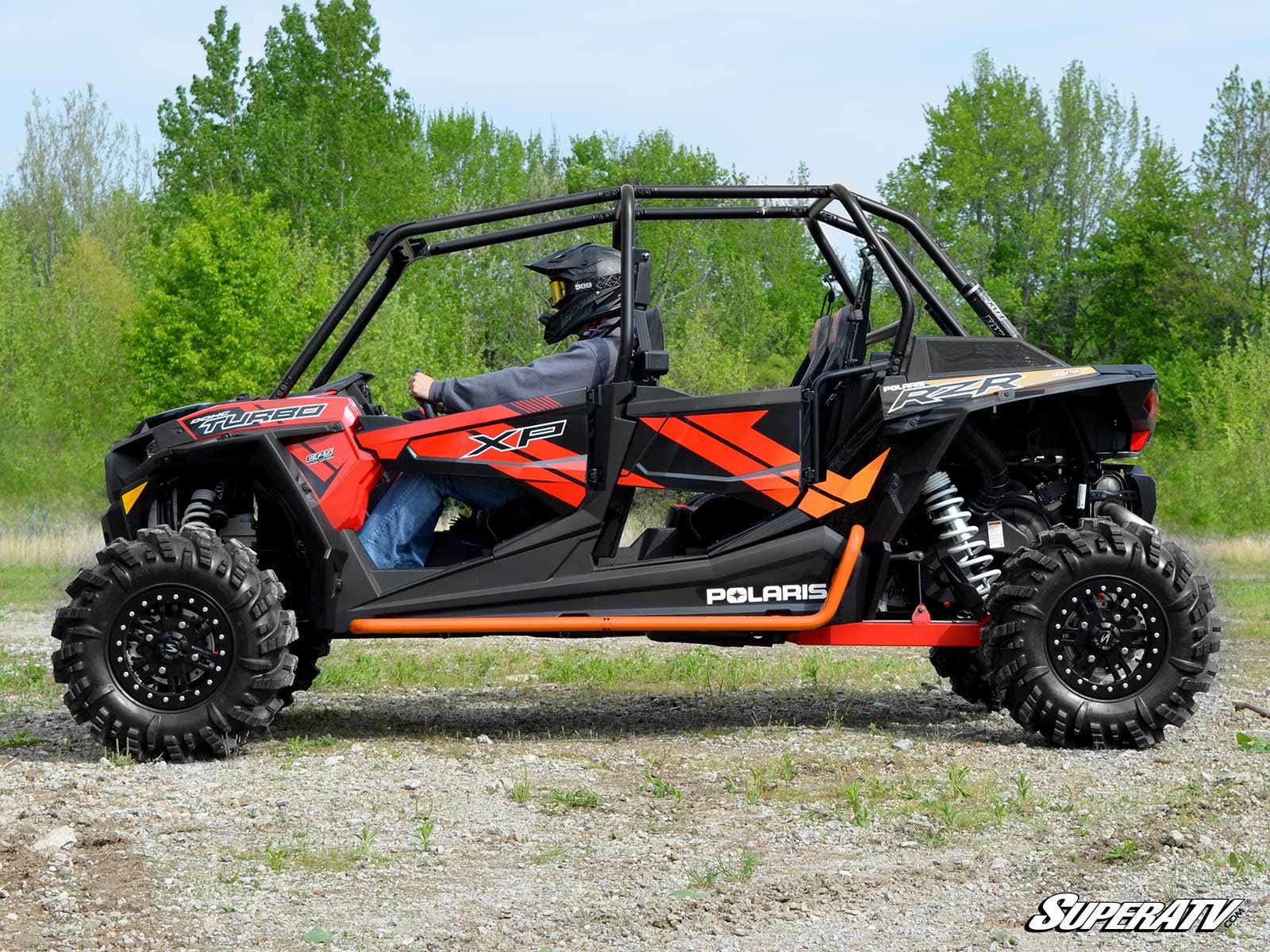 Polaris RZR 4 900/1000 Rock Sliding Nerf Bars