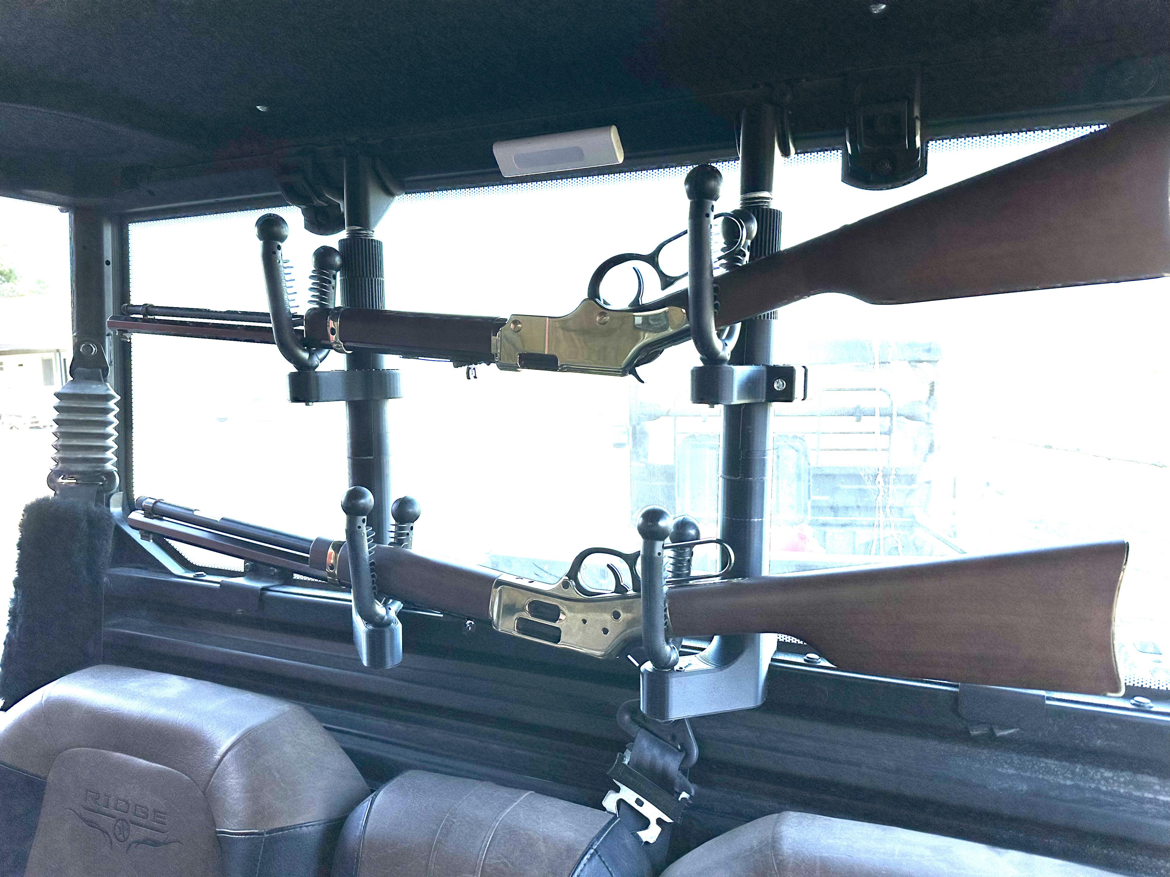 Kawasaki Ridge / Ridge Crew Rear Window, 1 and 2 Place Rifle Mounting System