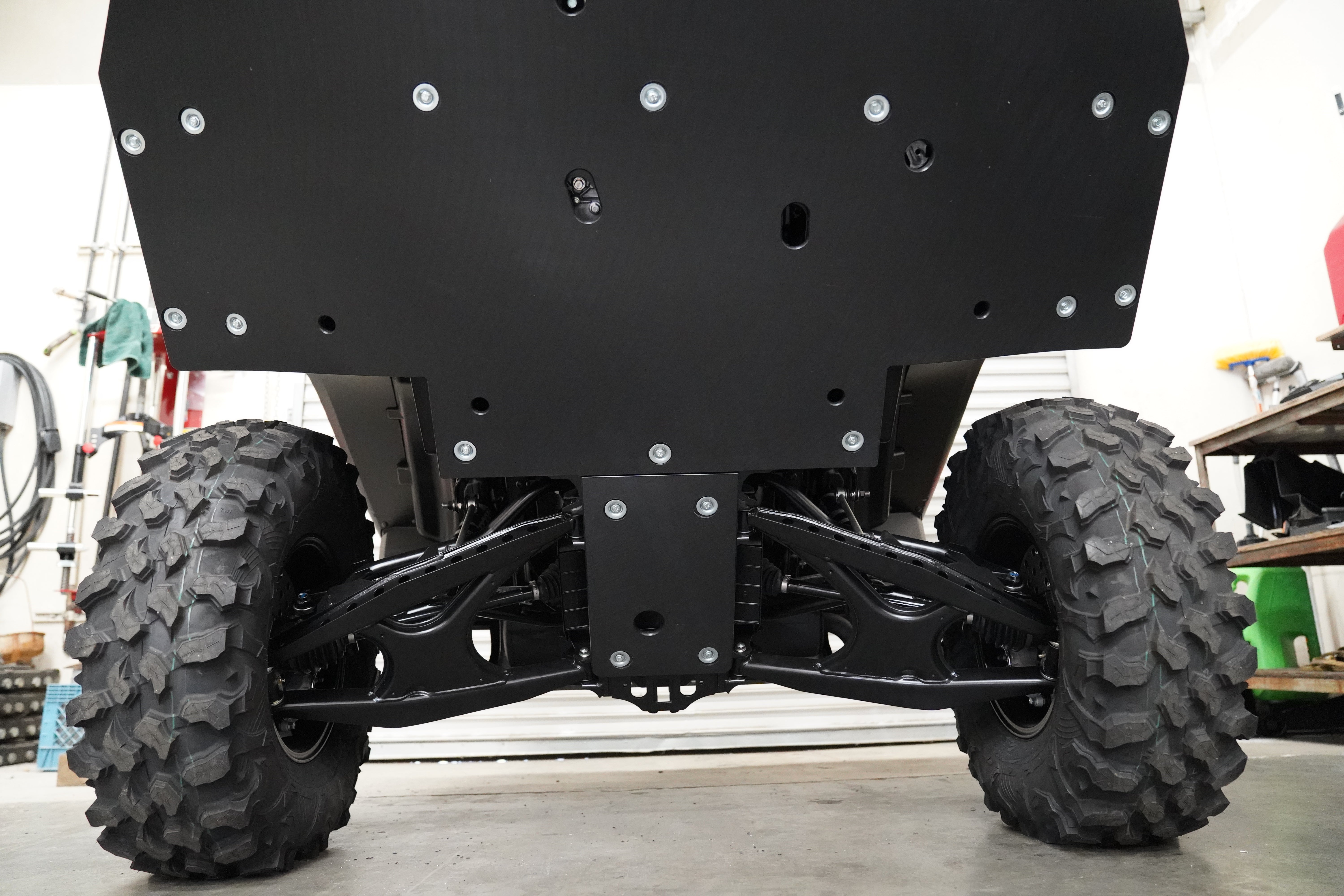 Yamaha Wolverine RMAX 4 (2025+) UHMW Skid Plate