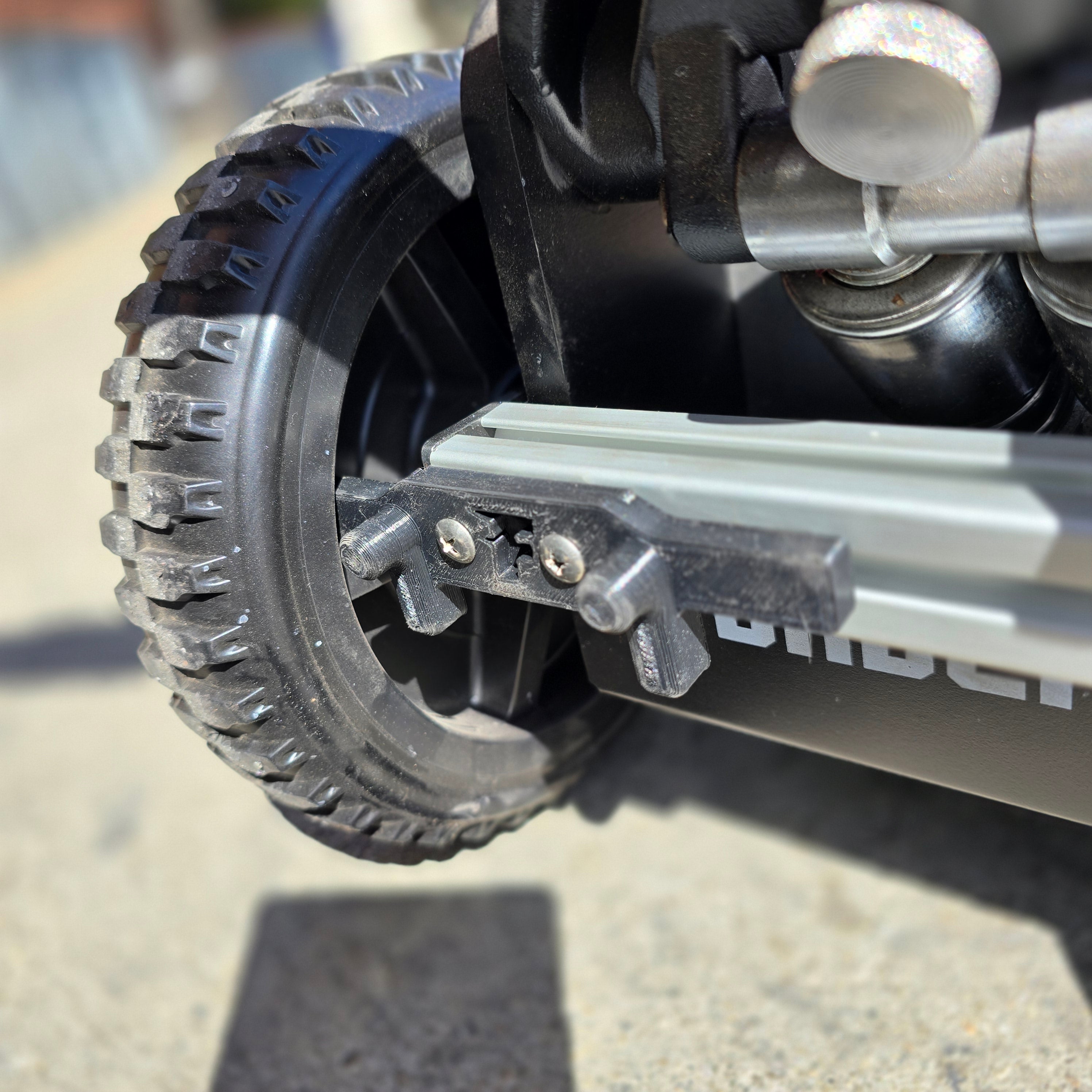 Photo of Badlands 3 Ton Jack Brake Device by FASTLAB by FastLab UTV - Premium UNIVERSAL STORAGE for UTVs / Side by Sides