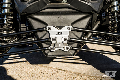 Can-Am Maverick X3 Pull Plate