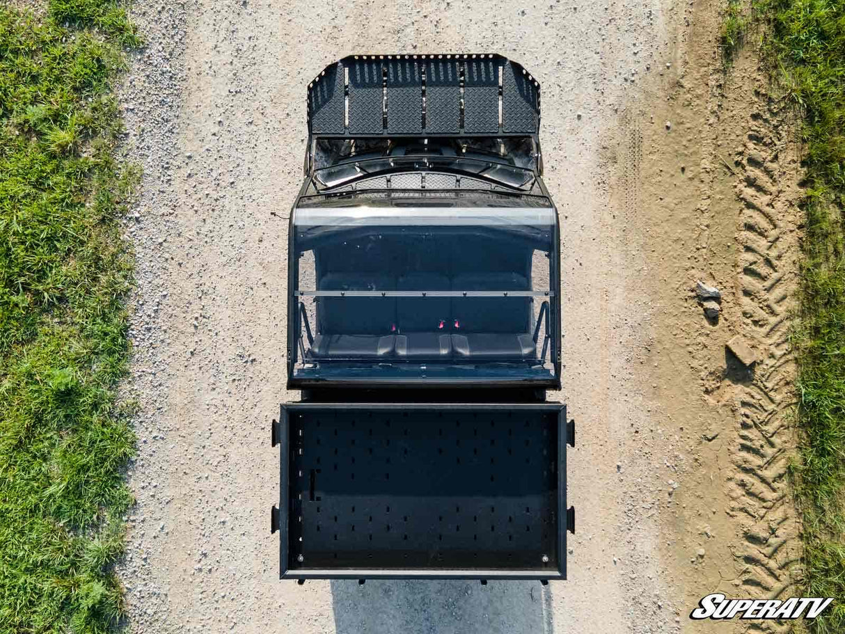 tracker-800sx-tinted-roof