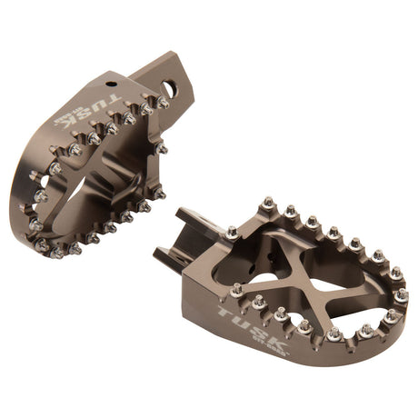 Tusk Billet Race Foot Pegs Yamaha TW200 1987–2026