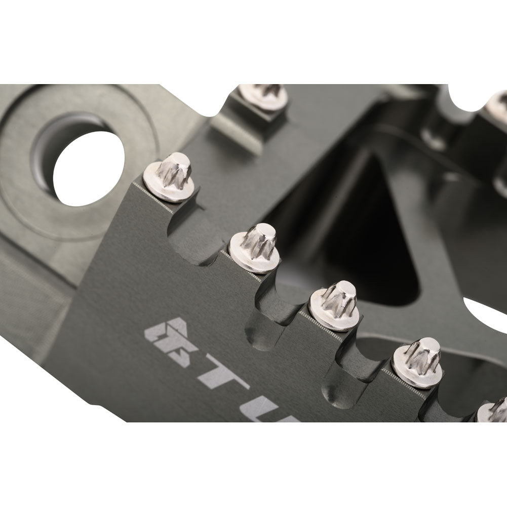 Tusk Billet Race Foot Pegs Suzuki DR-Z 400 2000–2024