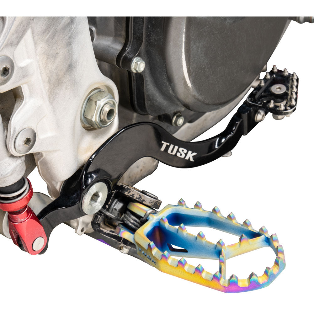 Tusk Blitz Titanium Moto Foot Pegs Jet Fuel Honda CRF250R 2002–2026