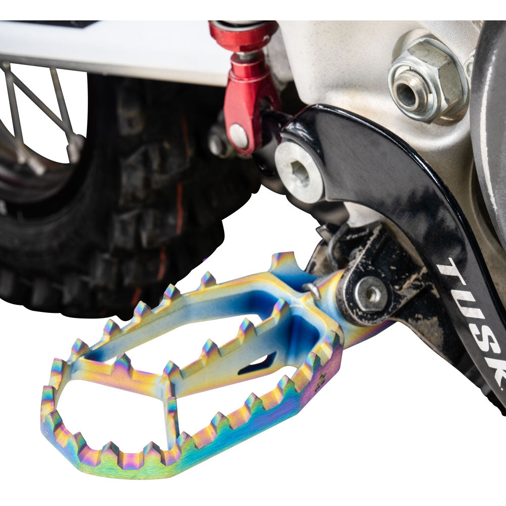 Tusk Blitz Titanium Moto Foot Pegs Jet Fuel Honda Transalp XL750 2024–2025