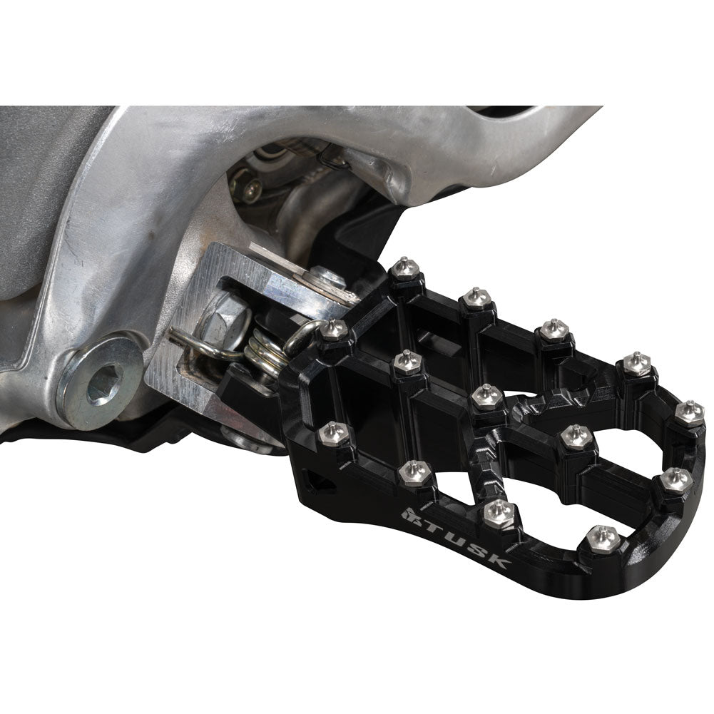 Tusk Strike Billet Moto Foot Pegs Yamaha WR250F 2024–2026