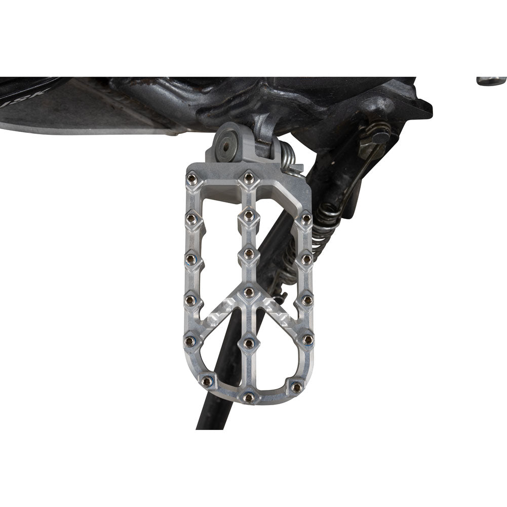 Tusk Edge Billet Adventure Foot Pegs CFMOTO IBEX 800 E 2023–2026