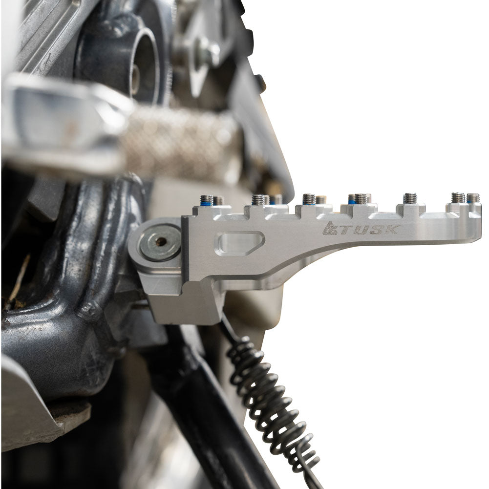 Tusk Edge Billet Adventure Foot Pegs CFMOTO IBEX 800 E 2023–2026