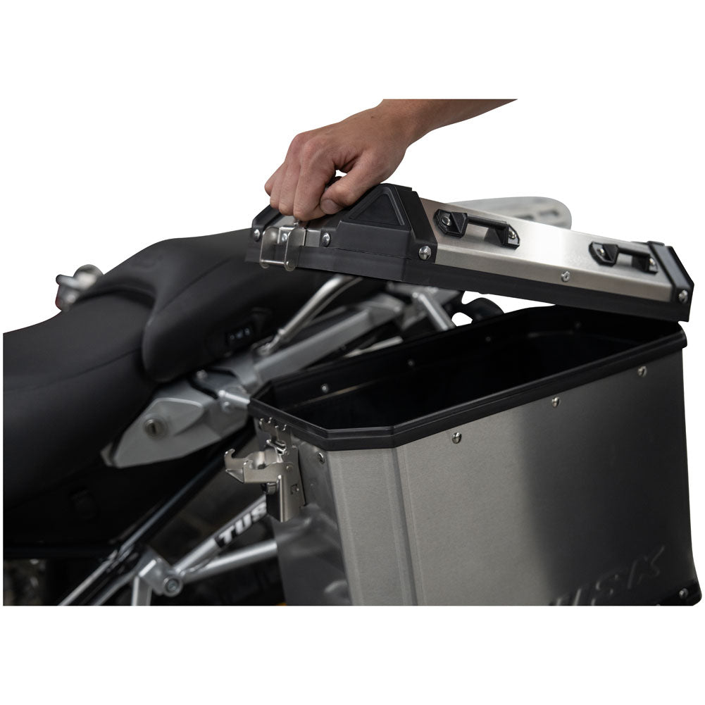Tusk Frontier Panniers