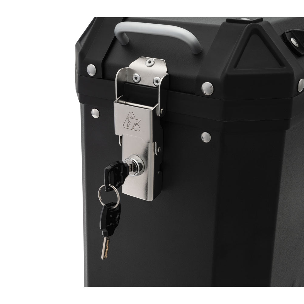 Tusk Frontier Panniers