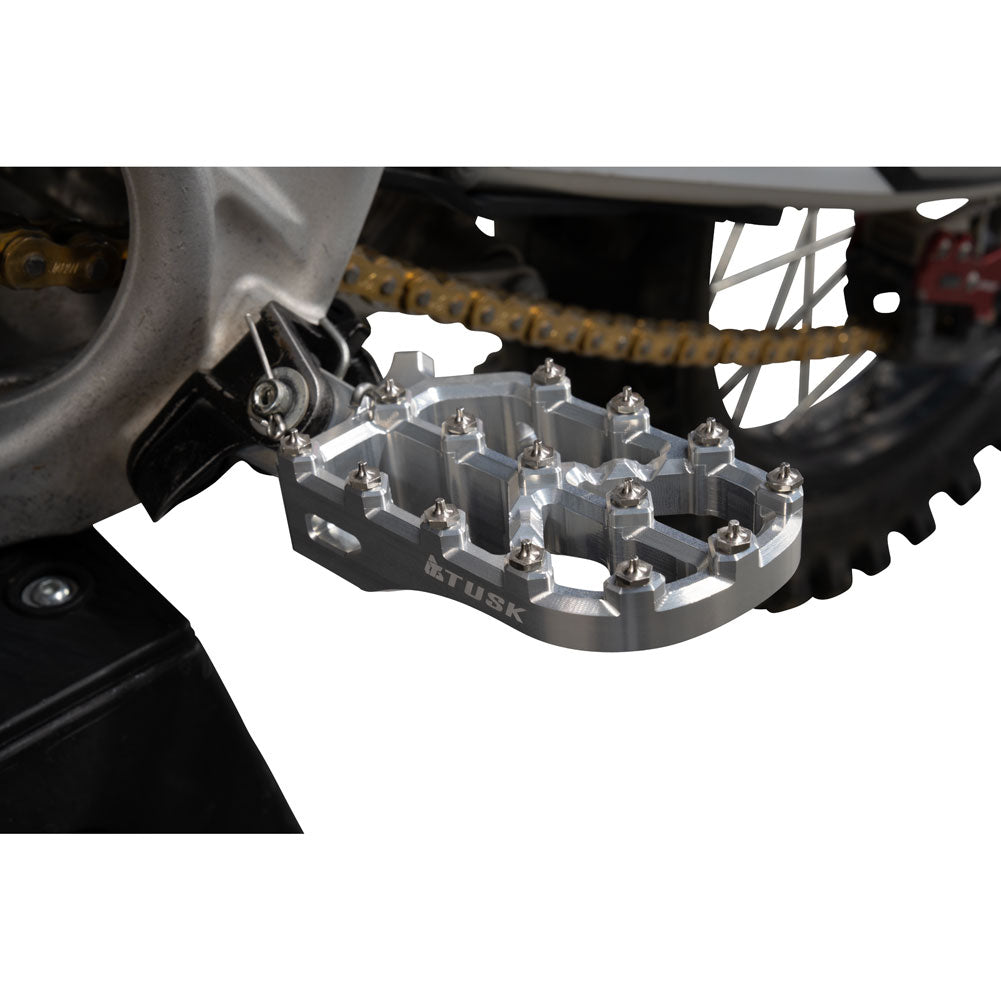 Tusk Strike Billet Moto Foot Pegs Honda Transalp XL750 2024–2025