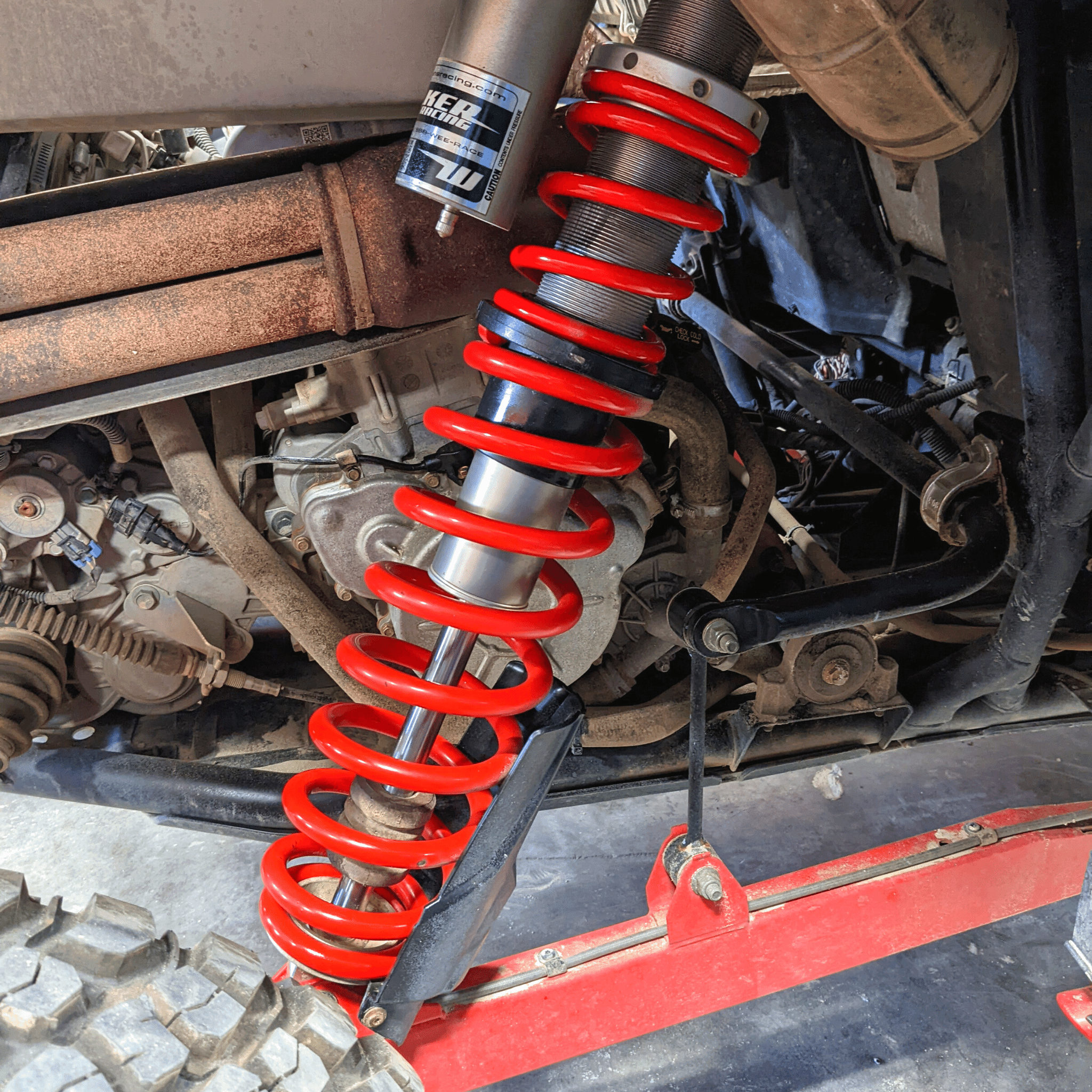 Photo of Open Box MTS Polaris RZR XP 1000 4 Seater Walker Evans Stealth Grey Tender Spring Kit by R1 Industries - Premium Tender Springs for UTVs / Side by Sides