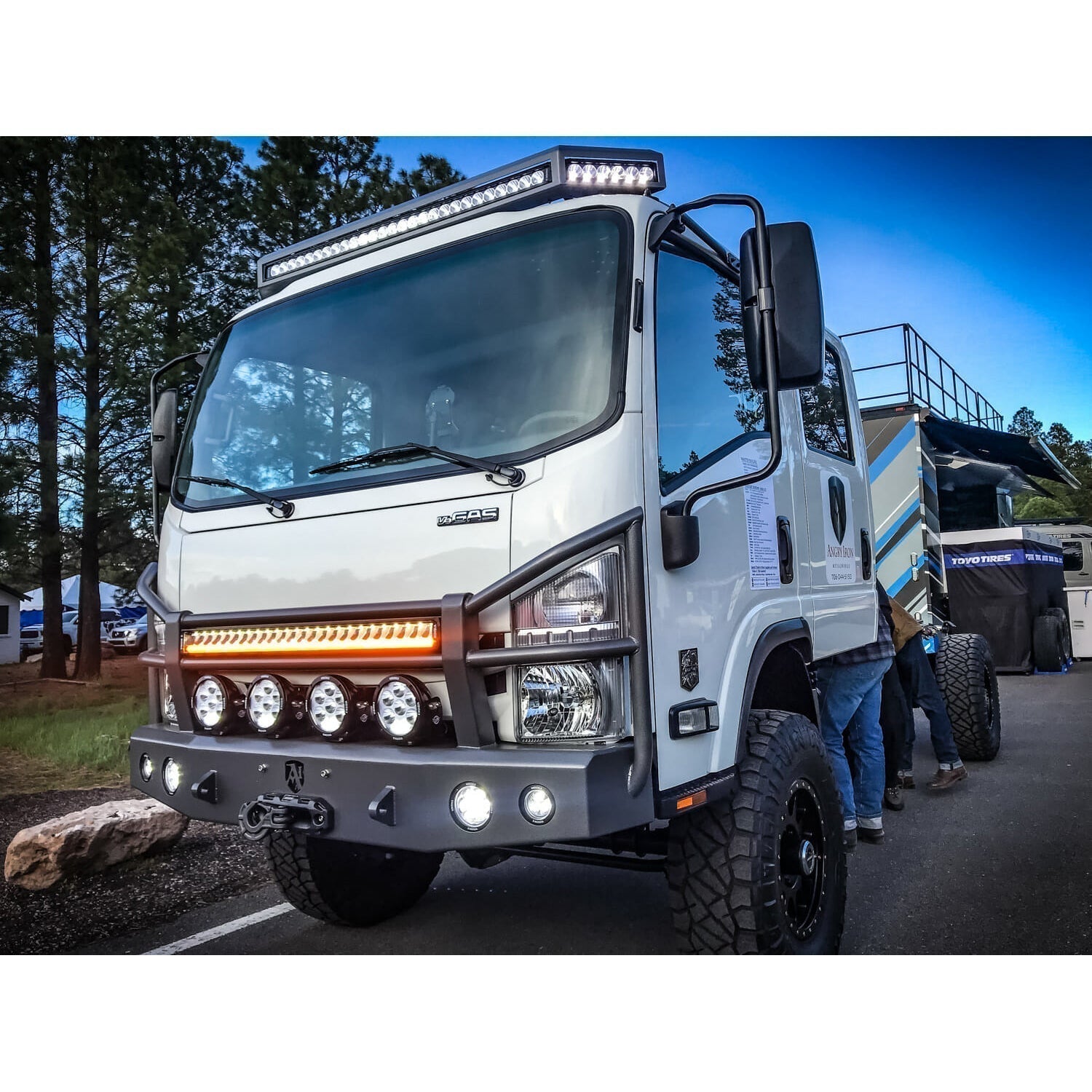 Photo of 40" Shocker Dual Action LED Light Bar | Race Amber Elliptical by Vision X Off-Road - Premium LED Light Bar for UTVs / Side by Sides