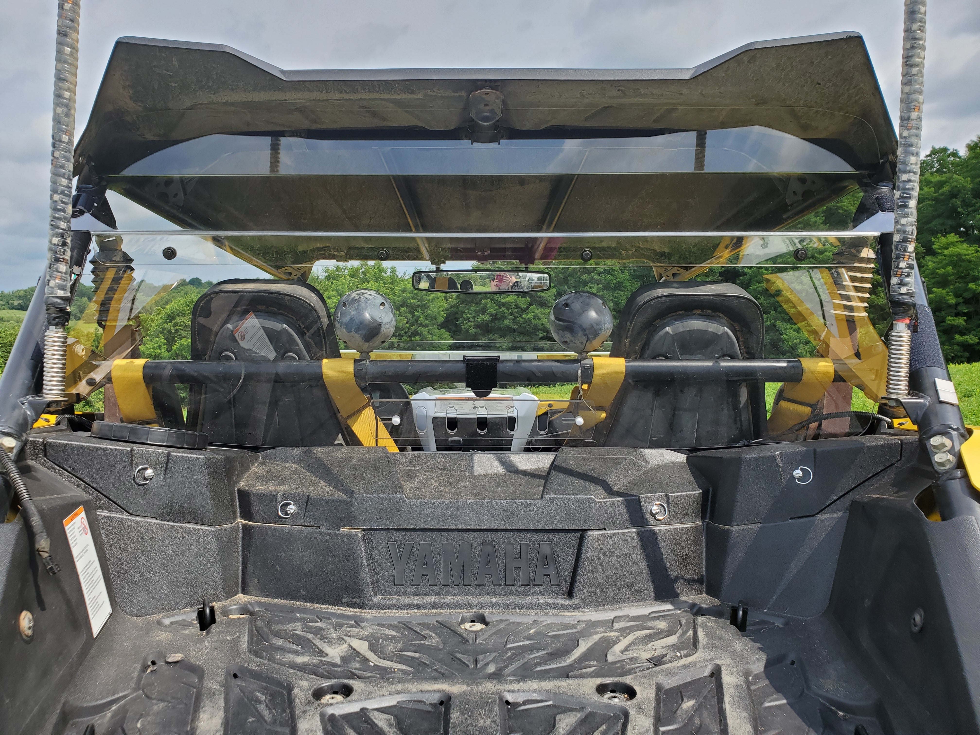 Photo of Yamaha YXZ 2016-2018 - 2 Pc Lexan Back Panel w/Vent Option by 3 Star UTV - Premium Windshields for UTVs / Side by Sides
